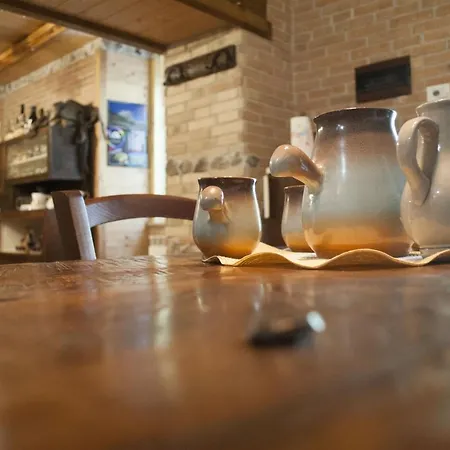 La Locanda Di Alfredo Couette-café Pescina